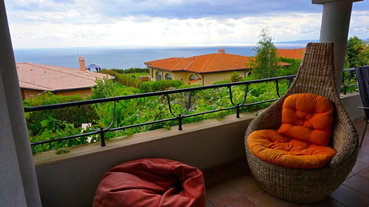 Вила Афина - Villa Afina Balchik Extérieur photo